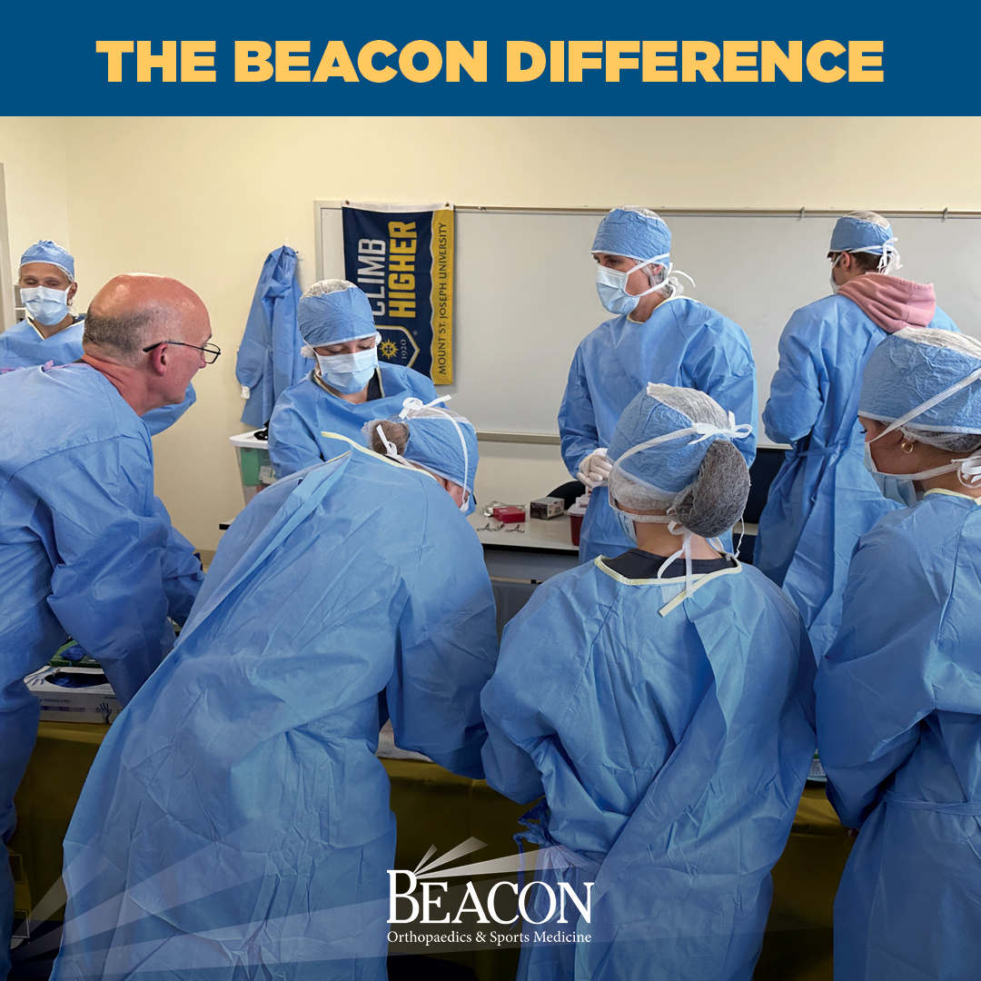 BeaconOrtho's tweet photo. I spy, with my little eye....🔍👀

Ray Nimeskern, CRNFA, from Beacon helping out one of the Physician Assistant program classes focused on shoulders at @MountStJosephU! #BeaconDifference https://t.co/8oNZI4OelB