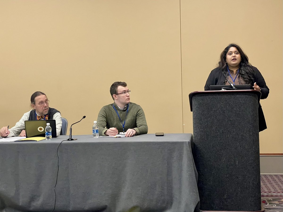 Yale_EM's tweet photo. “Quantifying the Impact of Hospital Boarding of Patient Outcomes and Downstream Hospital Operations”, plenary session presented by Administration Fellow, Monisha Dilip, MD #ACEP23 https://t.co/TxvTJ6XFpG