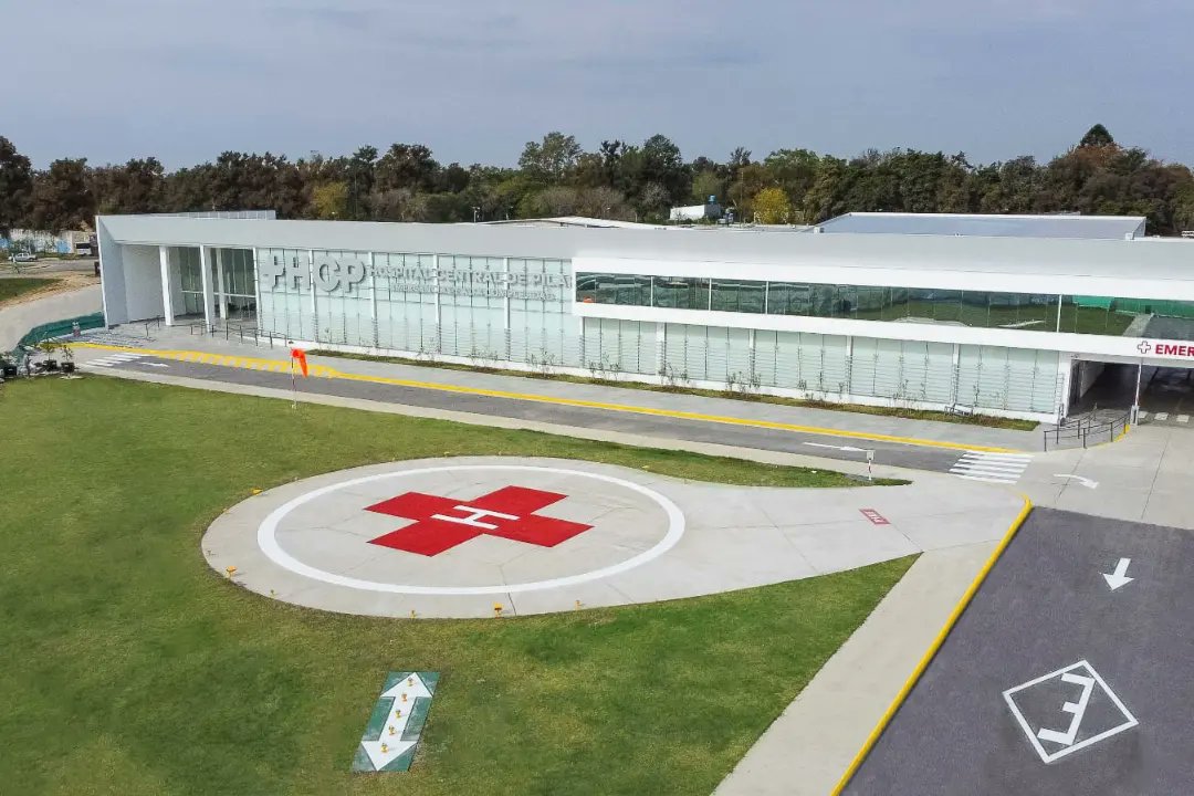 MunicipioPilar's tweet image. ¡Llegó un nuevo tomógrafo al Hospital Central de Pilar! 🏥

Este Hospital de Alta Complejidad y Emergencia que fue creado para cuidar la vida y la salud de todos los pilarenses sigue creciendo y sumando cada vez más equipamiento.