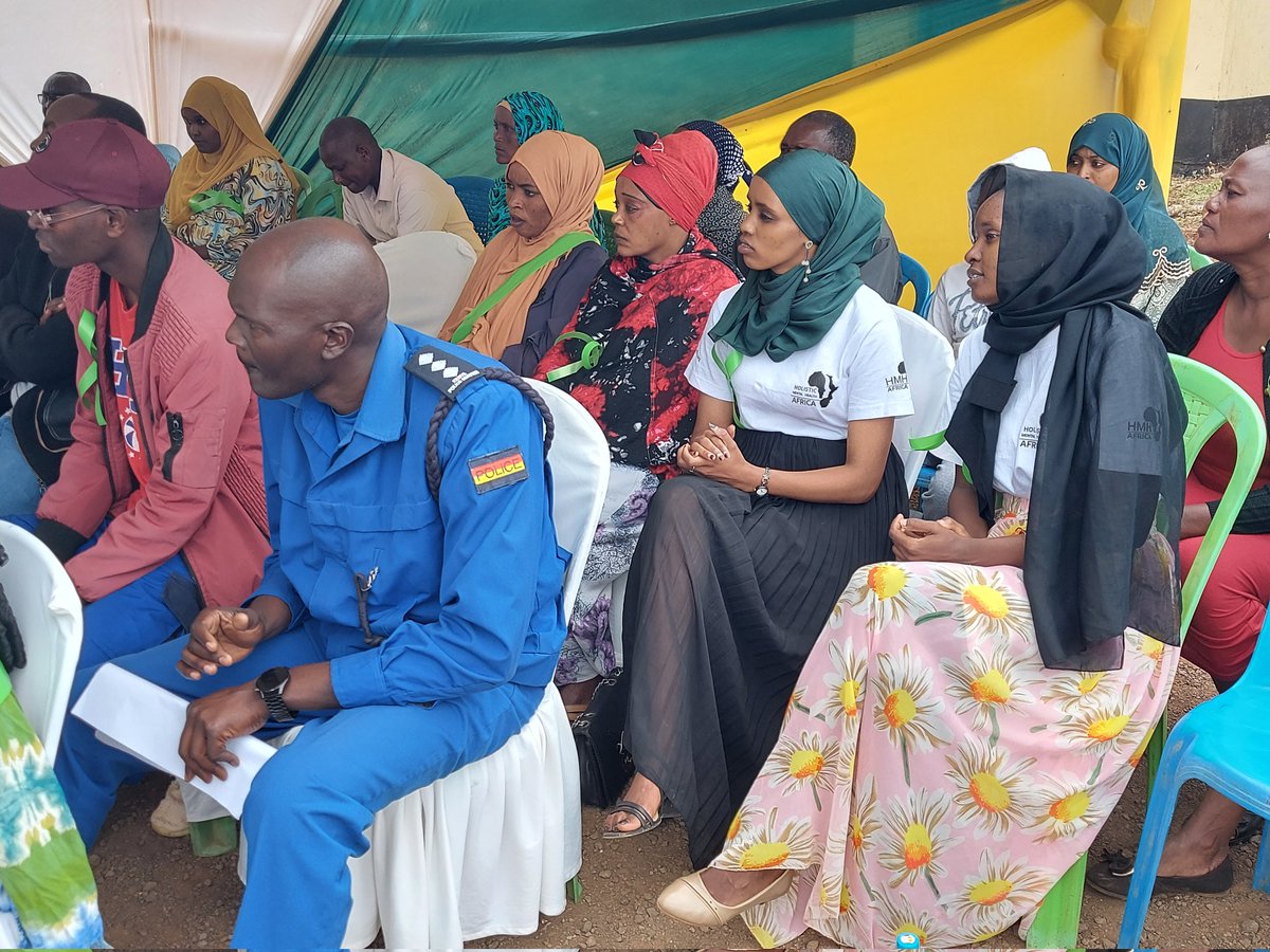 hmhafrica's tweet photo. Celebrating the first @WMHD in Marsabit county, @hmhafrica team joined the meaningful conversations with diverse stakeholders
The event highlighted the need for collaborative efforts to unified approach to right to good mental health to fill the wider gap on MH in the county! https://t.co/yqnUPqsou8