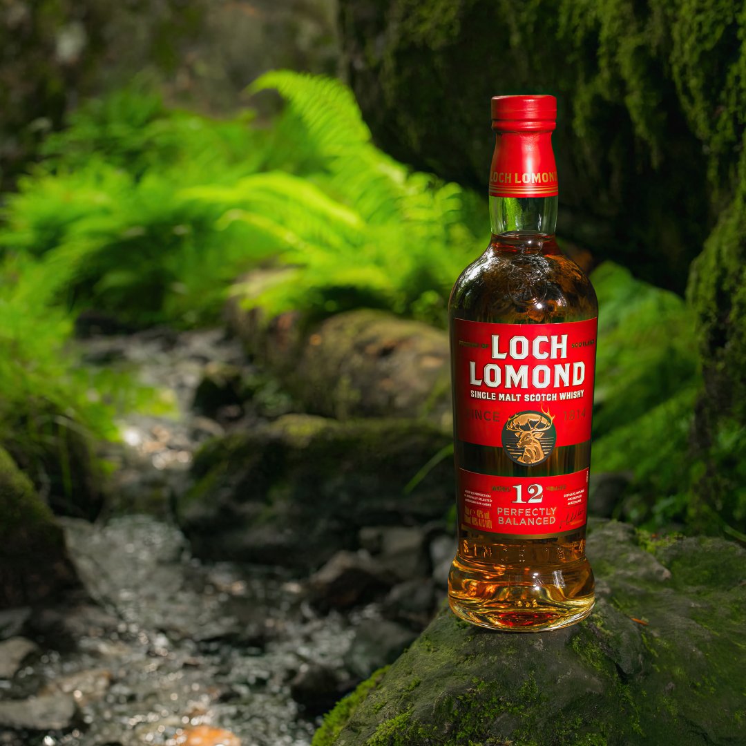 On the rocks? Or just as it comes? Either way, you'll find our Loch Lomond 12 year old to be perfectly balanced. Just like the location it's crafted in.