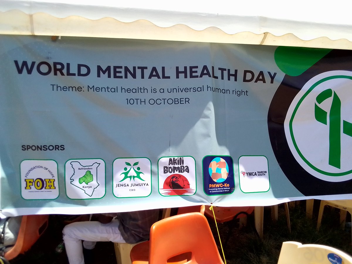 Celebrating the World Mental Health Day together with other organizations in Kibera.
#MentalHealthMatters 
#MentalHealthAwarenessDay
 
@OridoChalinga 
@Albertoochola 
@kendi_muthomi 
@AtitwaMaureen 
@SisterLegal 
@Wechangelives3 
@NginguSah 
@OneToAll254 
@1African_Child