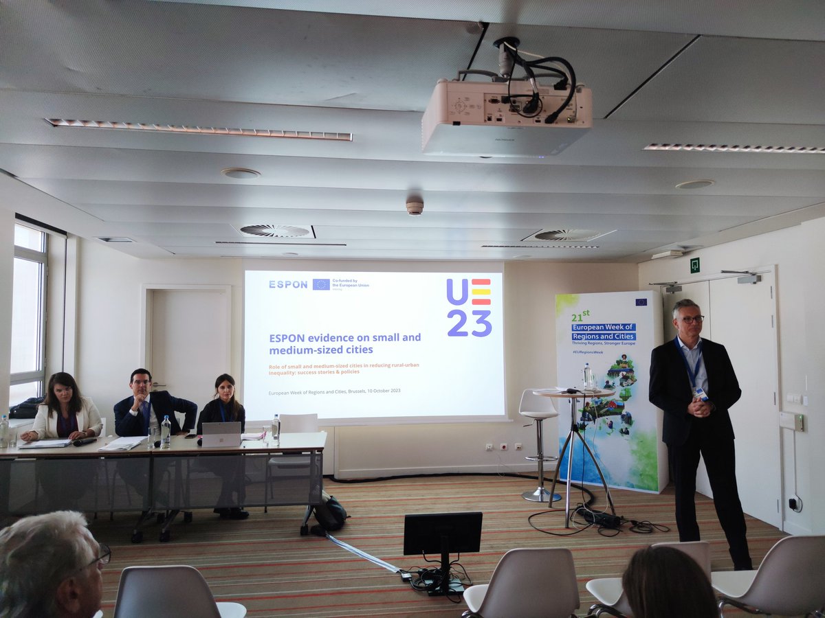 How can small and medium sized #cities reduce #urban #rural inequalities? Some best practices and ideas are presented now in the #EURegionsWeek session we organise together with the @eu2023es