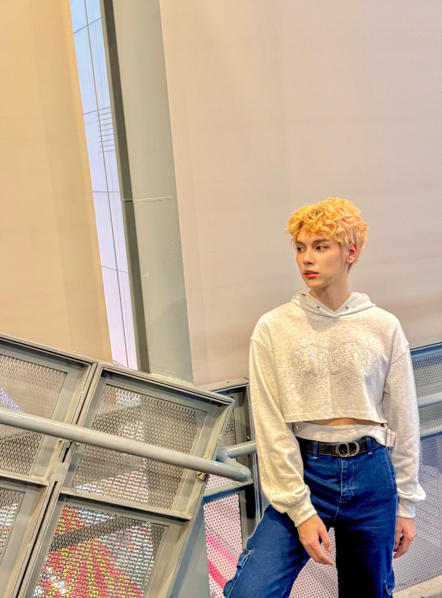 PentorJrp's tweet photo. 🌻✨ #PentorJrp 

#ALANDBIFW2023 #ALANDTH #ALAND #ALANDER #ALANDDAEBAK https://t.co/d7LyRLBQ3C
