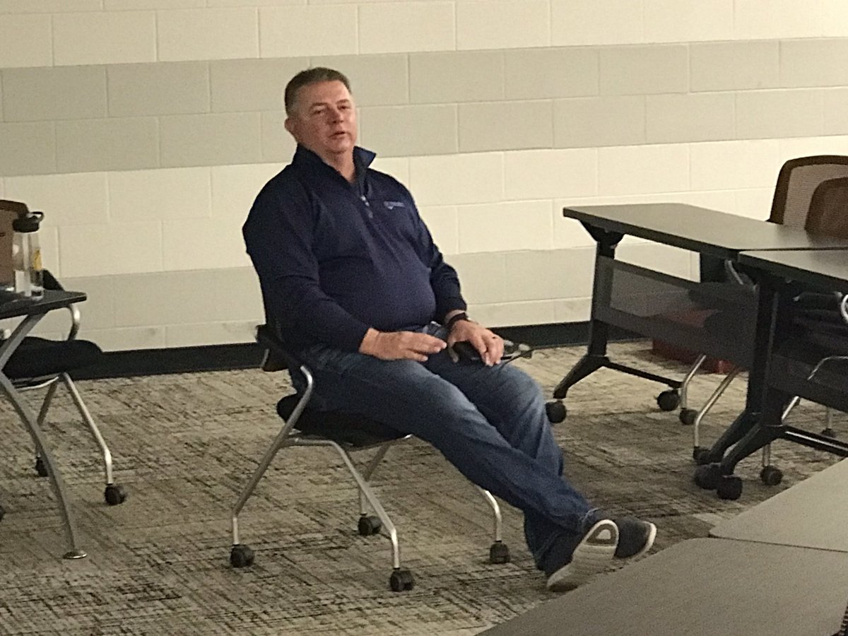 St. X would like to thank recently retired Major League umpire, Greg Gibson, for speaking with us this morning at our Tigers for Christ meeting. He reminded us of the lessons we can learn through athletics. Having to face adversity in sports will help us handle adversity in life.