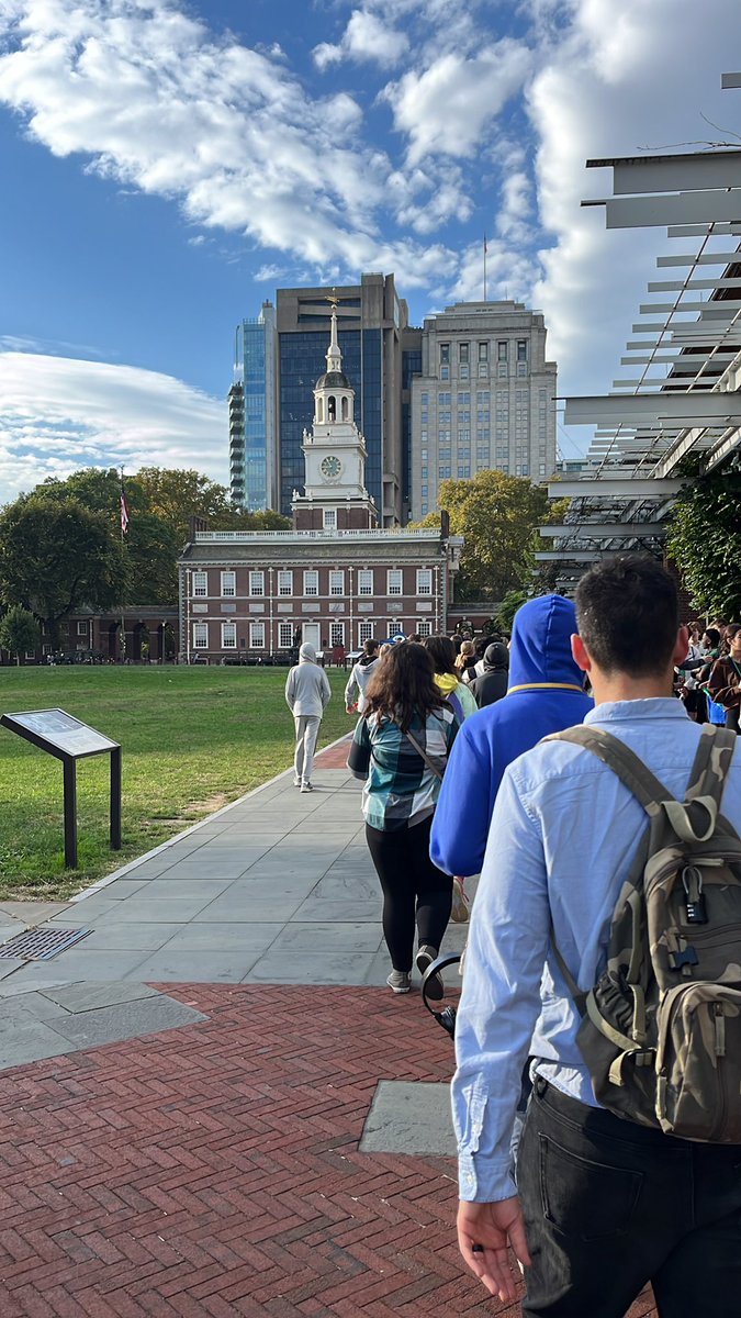 vossDCbus2's tweet image. Independence Hall #bus2