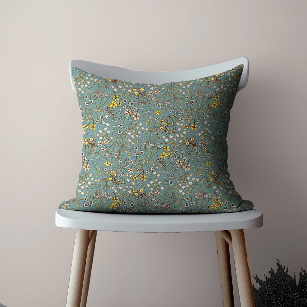 GMcCabeDesign's tweet photo. Add a touch of floral charm to your home decor with this beautiful ditsy floral cushion. Featuring a delicate print of tiny flowers on a sage green background. Available in a square 16" or 18" on my website or Etsy shop. https://t.co/X6nMvOGncc