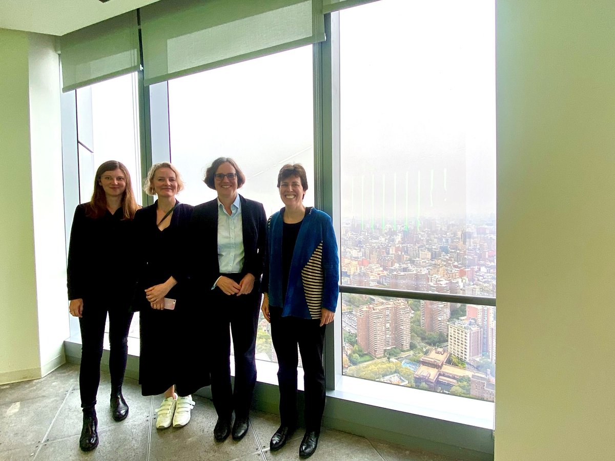 Hasso Plattner Institute NYC (@hpi_nyc) on Twitter photo We had the privilege of hosting <a href="/von_blumenthal/">Julia von Blumenthal</a>, president of the <a href="/HumboldtUni/">Humboldt-Universität zu Berlin</a>, <a href="/brittaoe/">Britta Schumacher</a>, manager of strategic partnerships at <a href="/HumboldtUni/">Humboldt-Universität zu Berlin</a>, <a href="/VilainYoan/">Yoan Vilain</a>, the president’s representative for international affairs, and Maria Ollesch, advisor to the president on science and society We had the privilege of hosting <a href="/von_blumenthal/">Julia von Blumenthal</a>, president of the <a href="/HumboldtUni/">Humboldt-Universität zu Berlin</a>, <a href="/brittaoe/">Britta Schumacher</a>, manager of strategic partnerships at <a href="/HumboldtUni/">Humboldt-Universität zu Berlin</a>, <a href="/VilainYoan/">Yoan Vilain</a>, the president’s representative for international affairs, and Maria Ollesch, advisor to the president on science and society