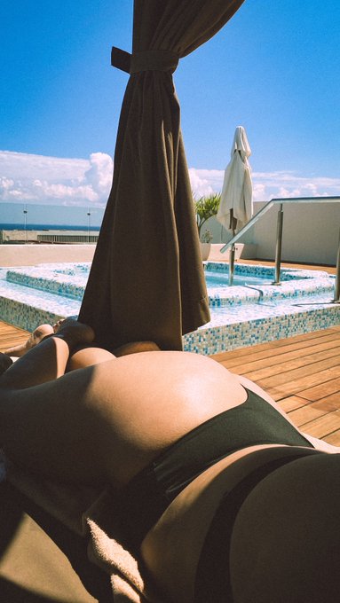 Mia & Ben Scott’s pics and videos