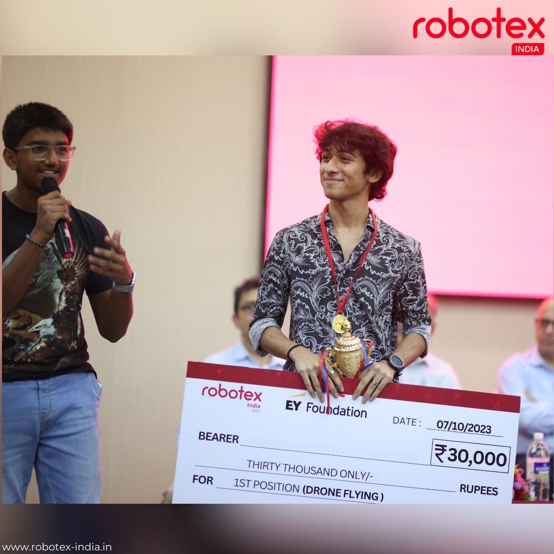 IndiaRobotex's tweet photo. 🙌 #RobotexIndia’s National Championship 2023 🙌
DRONE AVIATION
🥇 1st podium position - Team Maker Fire 👏
🥈 2nd podium position - Team GURU NANAK supported by the CSR efforts of @wnswcf #wnscaresfoundation👏
🥉 3rd podium position - Moon Labs - Team COEP 👏@coep_robotics https://t.co/gG93qDG2ed