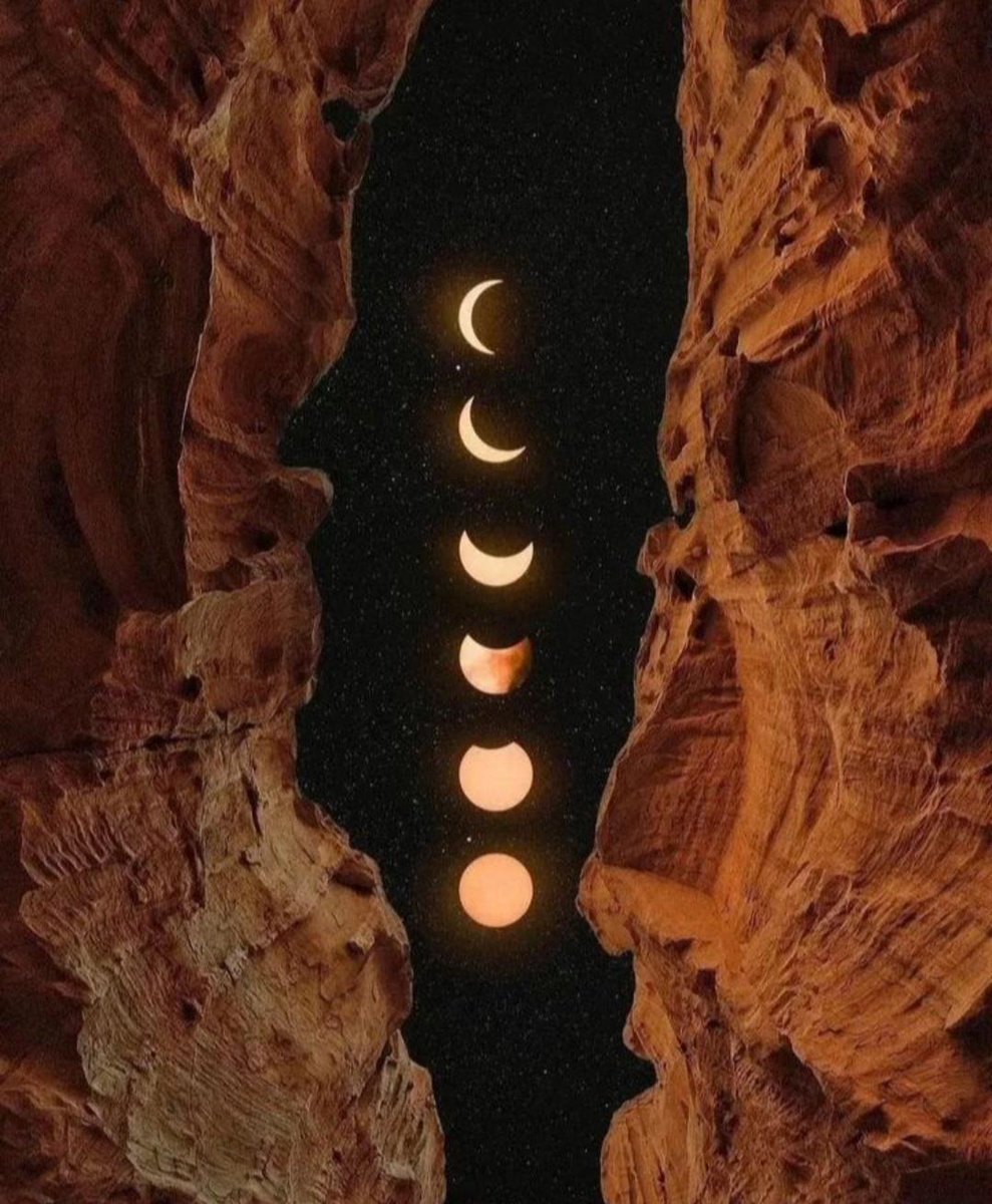 ماه.
با حالت های
مختلف...
🫠💖