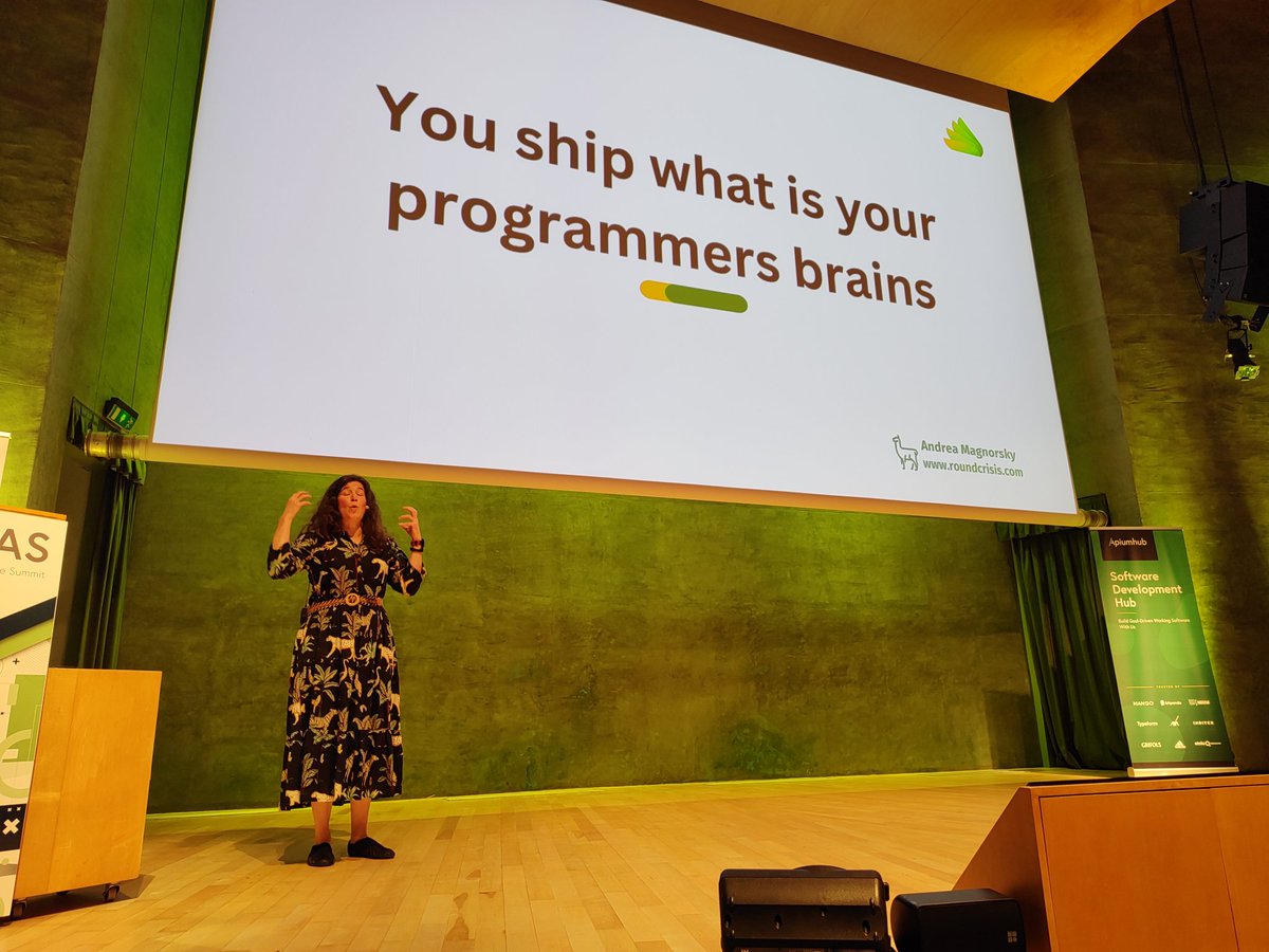 Why collaborate to share information and alogn mental models? Because we ship what is in your programmers brains, Andrea Magnorsky tells us.

#gsas #gsas23