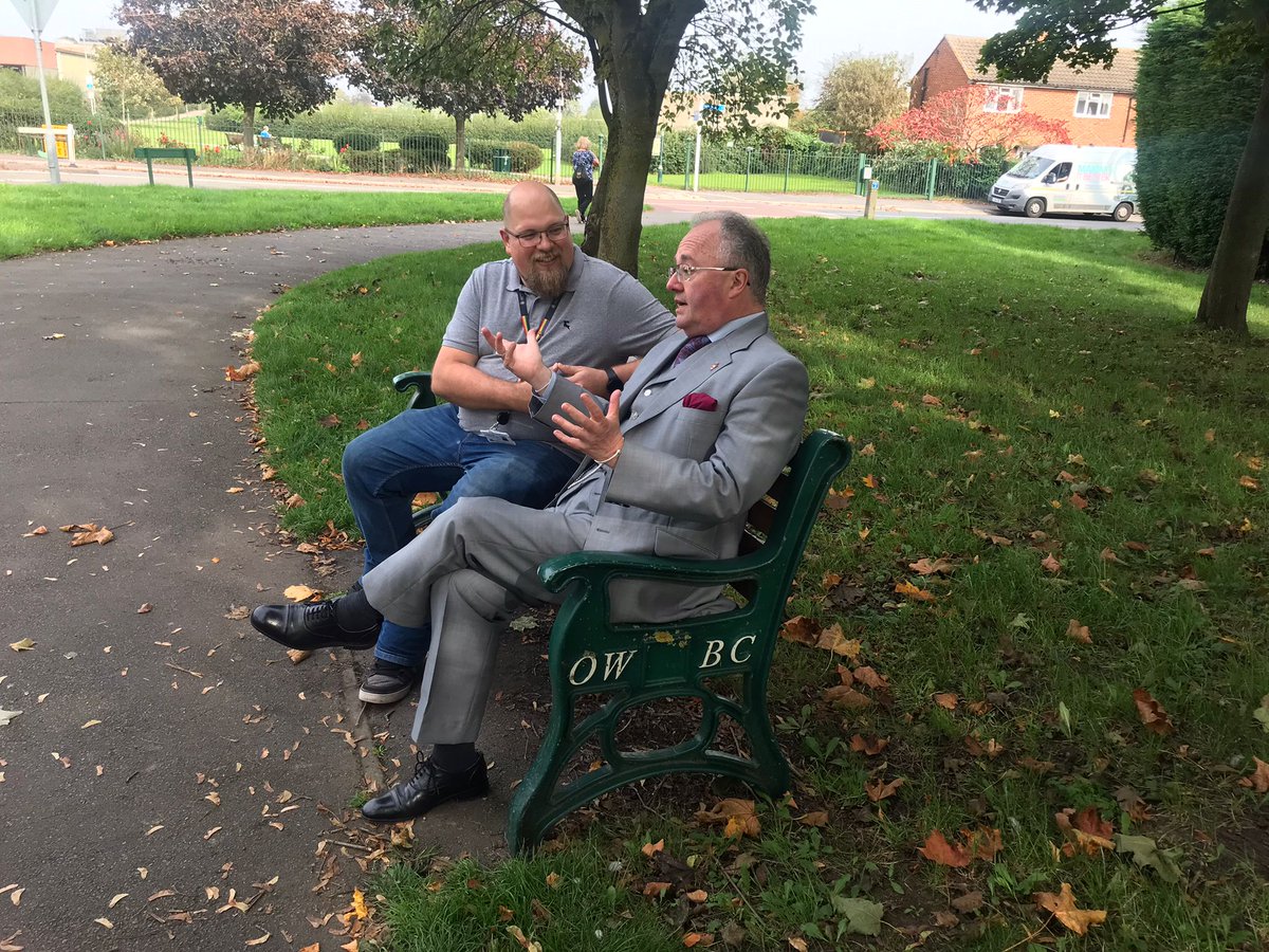 LeicsPCC's tweet image. The #PCC has been touring #SouthWigston with @Oadby_Wigston to look at ASB hotspots and learn what the Community Safety Partnership is doing to combat the problems. #MakeOurStreetsSafeAgain #MOSSA #BecausePeopleMatter #CommissionerInTheCommunity
