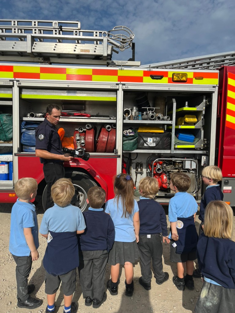 NewquayPrimary's tweet photo. Joshua class had some special visitors yesterday! The class got to explore a fire engine, try on fire fighting equipment, and learn all about the special job fire fighters do in our community.

Then all the children got to hold the fire hose and feel the full force of the water! https://t.co/n2Tpx3gDmZ