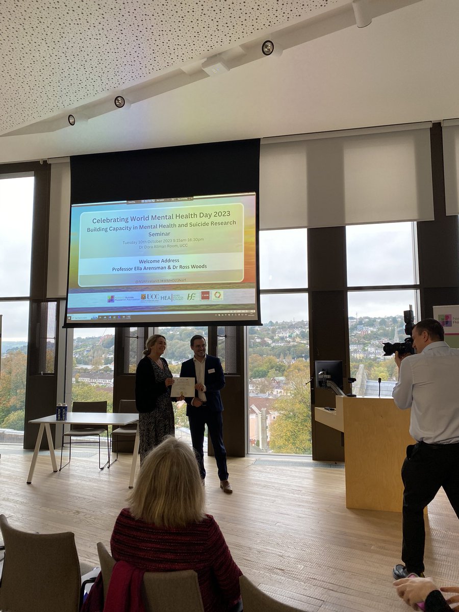 Huge congratulations to the winner of the best Early Career Researcher Presentation @Eibhlin_W for the @ScyLabIE study on ‘Adolescents’ Perspectives on and Experiences with Post Primary School-based Suicide Prevention’ @hea_irl 

#WMHD23Nsrf #ConnectingforLife
