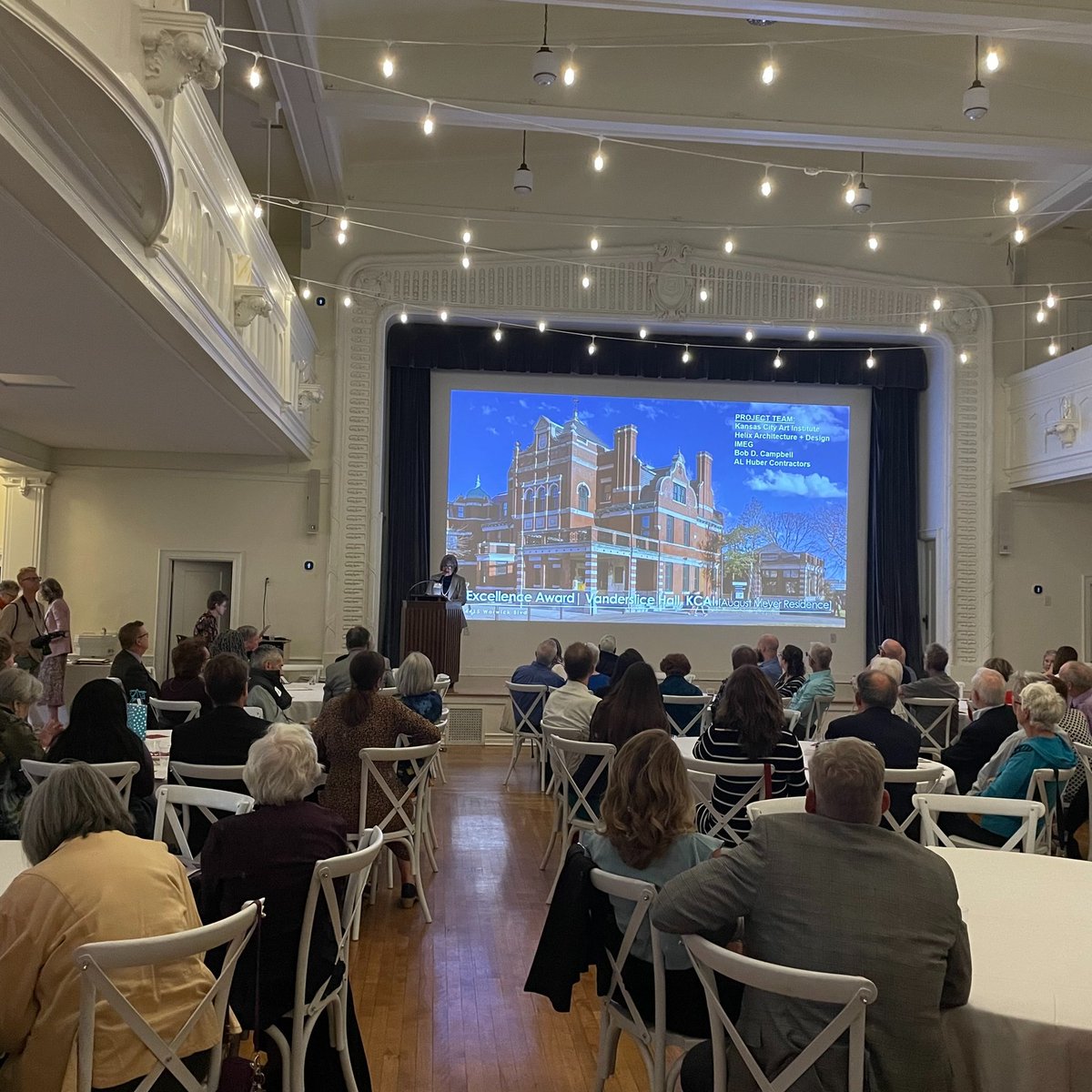 Honored to share that the Kansas City Art Institute Vanderslice project won a Historic Preservation Award! Helix Architecture + Design Newmark Zimmer

#HistoricPreservation #KCAIVandersliceProject #TeamWorkPaysOff #ALHuber