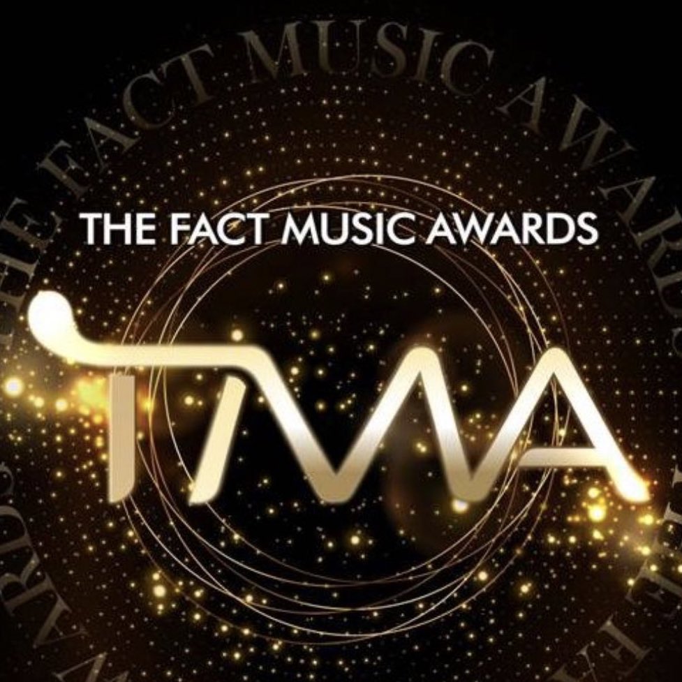 PopBase's tweet photo. SEVENTEEN wins the 2023 The Fact Music Awards' Daesang. https://t.co/wmpsjBSANJ