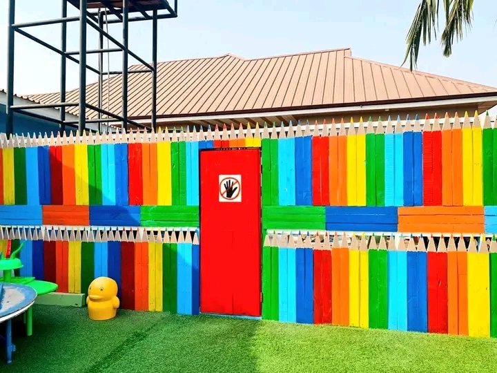 TyCuunMaaye's tweet photo. DM @derealarrowman for all your painting works 🖌️🎨(Interior/Exterior) &amp; wallpaper installation , Quality services anyday.

Beautiful right? Please retweet &amp; follow him. https://t.co/lqDQTn7mV1