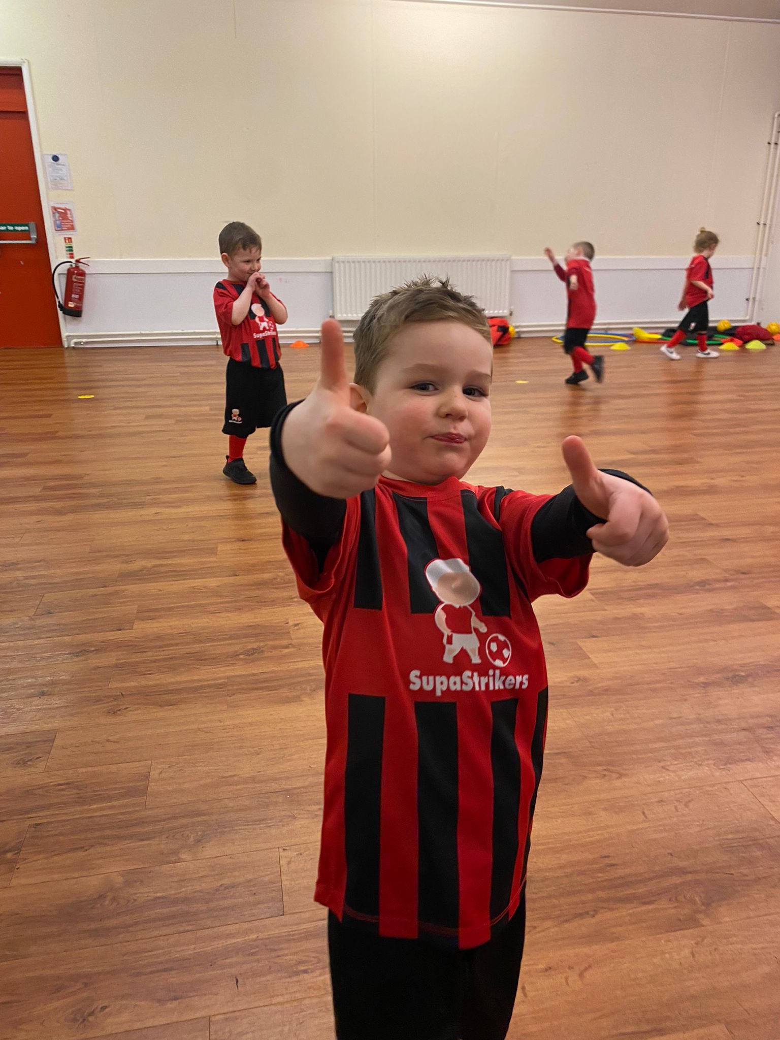 Fun Weekly Kids Football Classes - UK