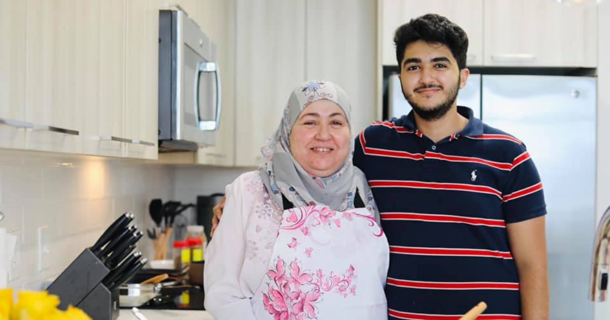 Friends of Refugees tweet media