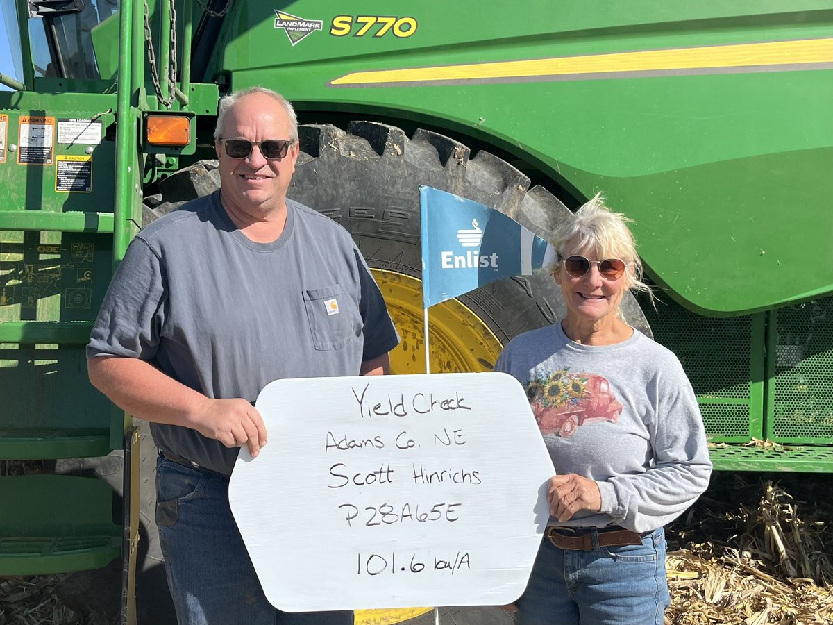 The power of E3 shines through again. Thank you and congratulations <a href="/Elk_Slayer1/">Scott Hinrichs</a> on these tremendous 2.8 soybeans. <a href="/wells_kent/">Kent Wells</a> <a href="/PioneerSeeds/">Pioneer Seeds U.S.</a>