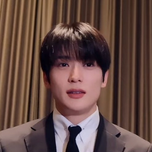 empathyoonoh's tweet photo. pretty boy https://t.co/Emtdg9rcti
