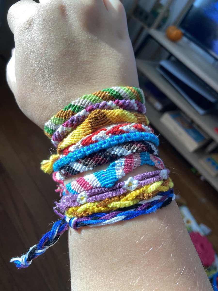 Takemetohannah's tweet photo. I took a different approach to friendship bracelets for the #ErasTourMovie 🥰 https://t.co/ARl3bMENVG