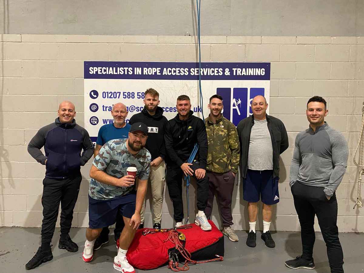 100% Passed for Saturday's IRATA Rope Access Assessment. Congrats to the lads for a Great Assessment and Great Result. Well deserved Lads! 📷 📷 📷

#100percentpassedsas
#gwo #gwotraining #gwobst #gwobstr #wind #windturbine #renewable #renewableenergy #irata #iratatraining