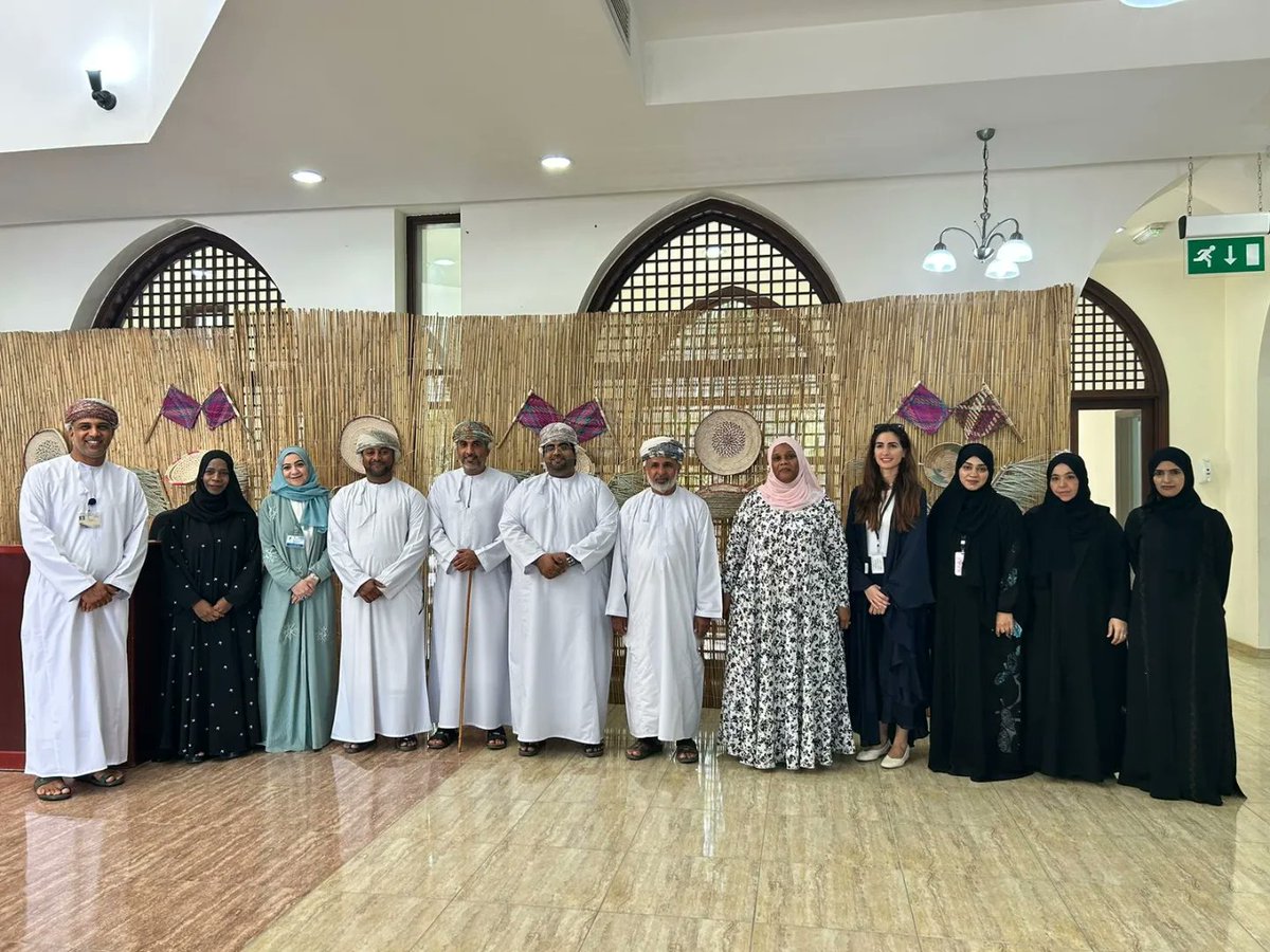 WHOOmanOffice's tweet image. On the occasion of #WorldElederlyDay, @WHOOmanOffice, in collaboration with the @OmaniMOH, paid a visit to the Social Care House for the elderly in #Rustaq, South Batinah Governorate.