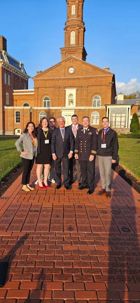 Honored to be able to attend just the second (since 1947) U.S. Fire Administrator's Summit on Fire Prevention and Control. The knowledge and experience in this atmosphere is exciting and contagious 🔥 @fema @usfire @DrLoriUSFA @saraanne71 @NFFF_News @ScienceAllianc3