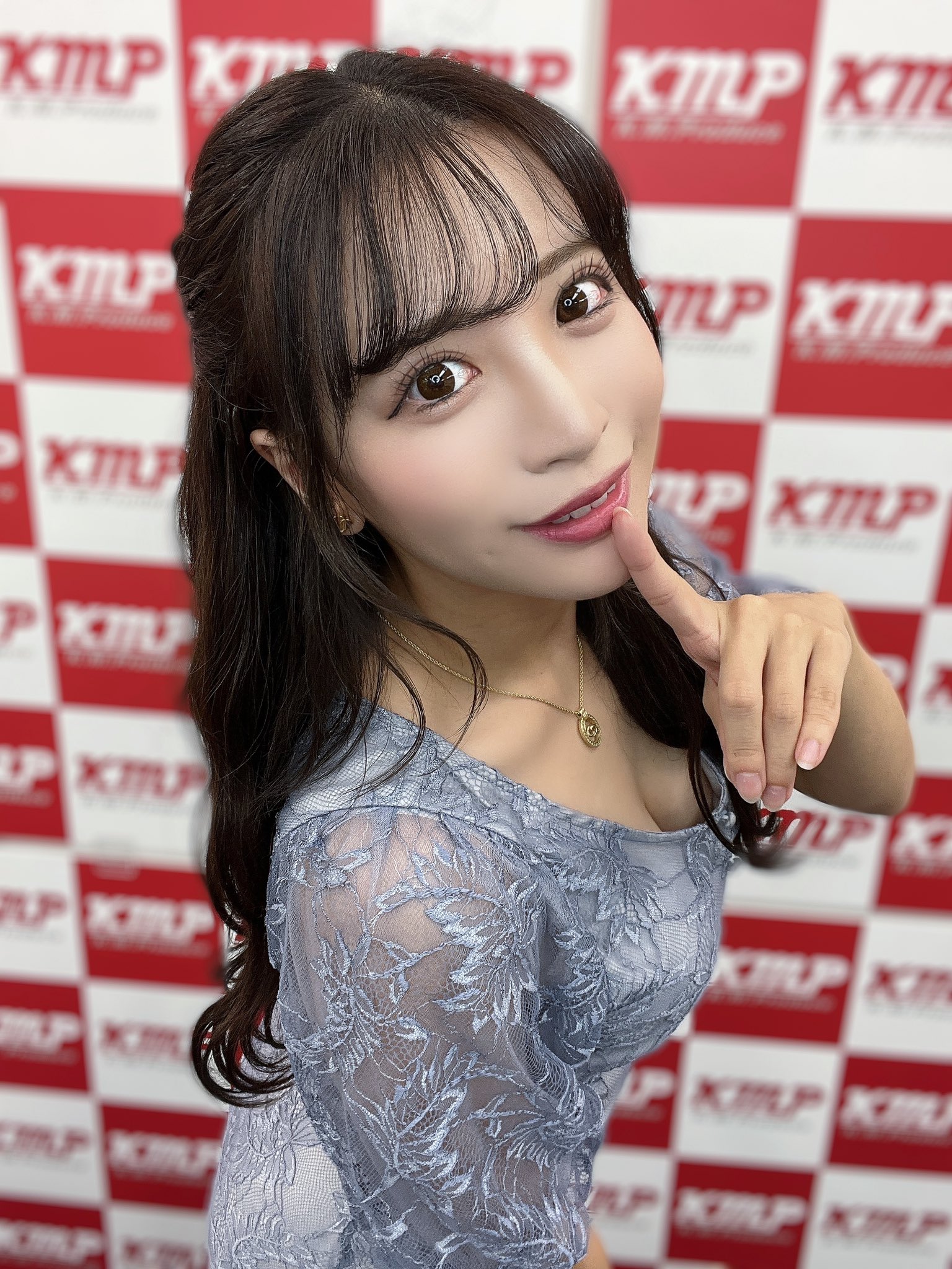 小那海あや -ᴀʏᴀ ᴏɴᴀᴍɪ- on X: しーっ、内緒だよ🙊💕 #毎日おなみ t.coBcVoJ4v6x4  X