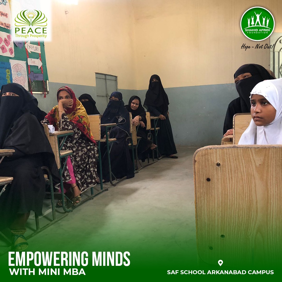 SAFoundationN's tweet image. Cultivating excellence! The #MiniMBA Graduates united at Arkanabad Campus for an empowering workshop. Organized by @bringPTP &amp;amp; #SAF, this immersive session witnessed our Mini MBA participants showcasing remarkable progress. Together, ensuring #HopeNotOut for all!