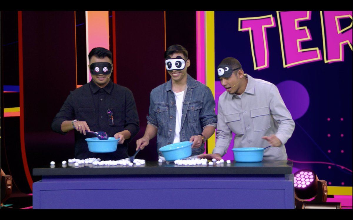 MyMeleTOP's tweet image. Battle MeleTOP “Terciduk” lah pulakkk! Jom tengok antara @HawaRizwana #ElizabethTan @jazmyjuma @elisyasandhaa #UzairHaq @NabilAhmad83 main game ni. #meletop