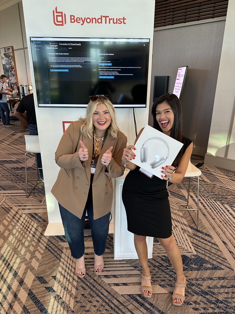 BeyondTrust's tweet photo. This week's #TechnologyAllianceTuesday is coming to you LIVE from Dallas for @PingIdentity's #YOUniverse!
Attendees can also enter to win a NEW pair of Apple Airpods Max when you see a demo of these best-of-breed solutions ๐ง
#YOUniverse23 #TAPTuesday #Dallas #BeyondTrust https://t.co/6EQqghZKkx