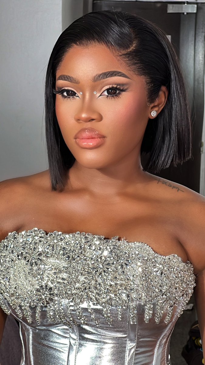 Official_CeeC tweet picture