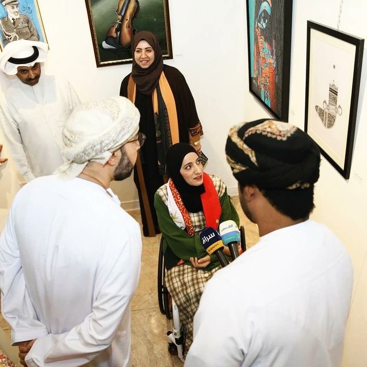 معرض..
عمان في قلب الكويت🇰🇼

  تحت رعاية الدكتور صالح الخروصي سفير سلطنة عمان لدى دولة الكويت🤍🌷