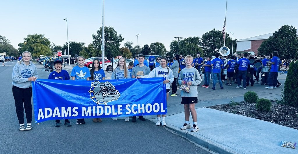 AdamsMSBulldogs's tweet photo. Adams Middle School Student Council helping celebrate Homecoming week 2023. https://t.co/g9BqHpWyZe