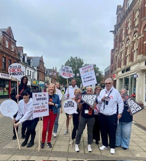 ShelterDorset's tweet photo. In Bournemouth today on #WorldHomelessDay our team turning up the volume on the #HousingEmergency #LouderTogether https://t.co/8JSWUaKKy6