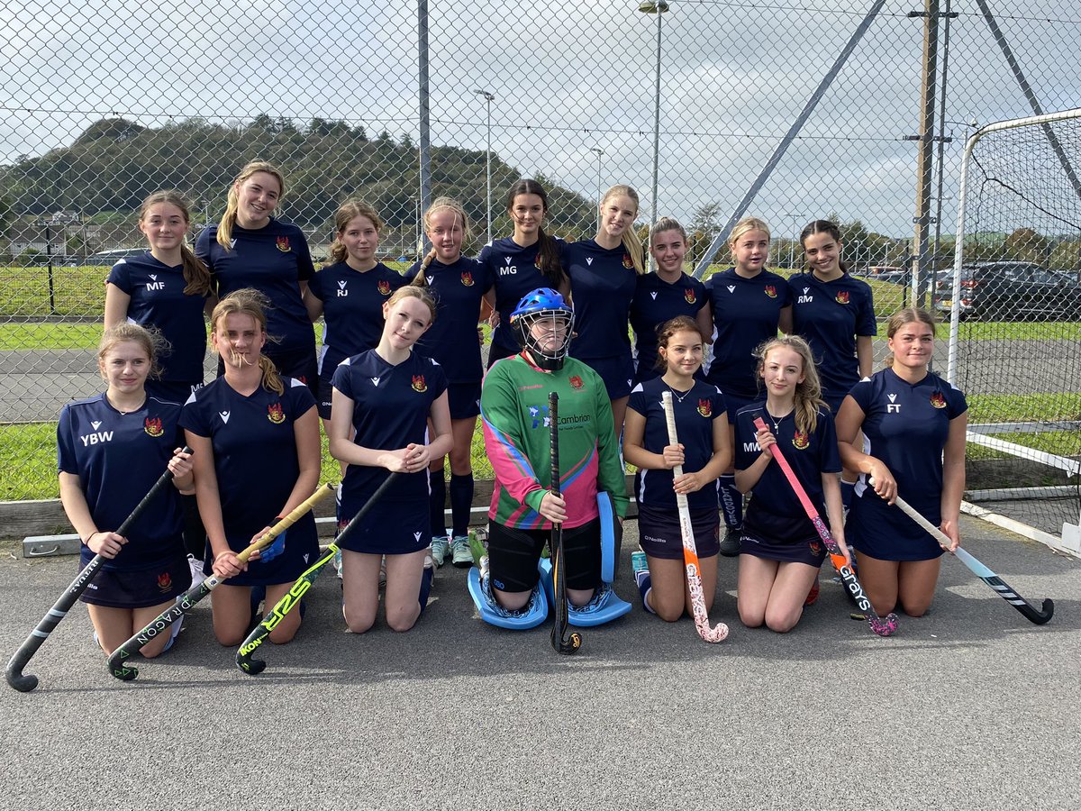 And we’re through!!💪🏼 Well done to all our u16s today beating some tough competition. Thank you to <a href="/QEHSPE5X60/">QEHS PE</a> for hosting and parents for coming to support. #llandoveryfamily 
Bro dinefwr 1-0 (Ivy)
Dyffryn Amman 4-0 (Yas x4)
QE high 2-0 (Yas &amp; Darcey)
Bro myrddyn 2-1 (Yas&amp;Ivy)