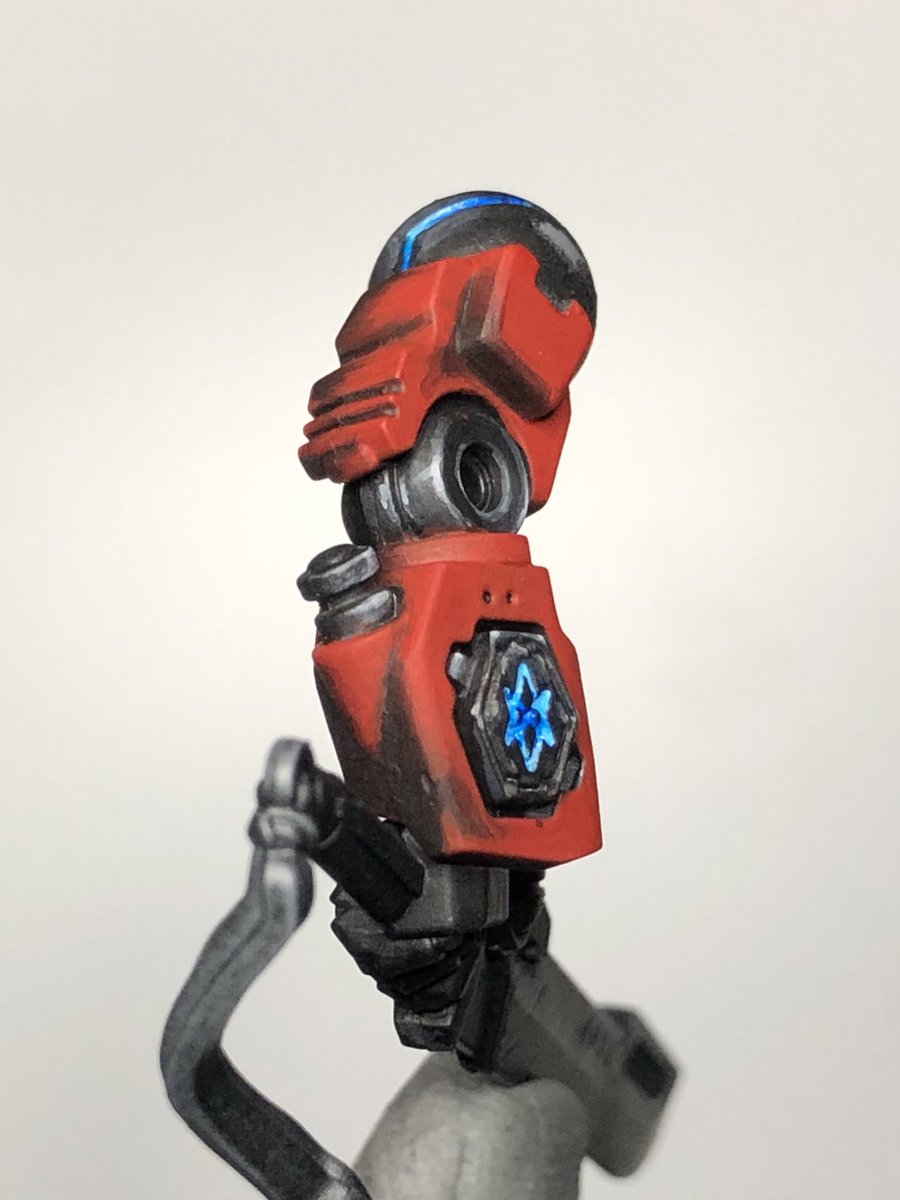 FancyKelvin's tweet photo. So, I worked on the black and the Red, I still need to do some highlighting on the armour
#Warhammercommunity #warhammer40k #warhammer40000 #gamesworkshop #hobbypainter #paintingwarhammer #miniaturepainting #tauempire 
#farsightenclaves #wip #warhammerwip #tau #commanderfarsight https://t.co/zF22sGyRAc
