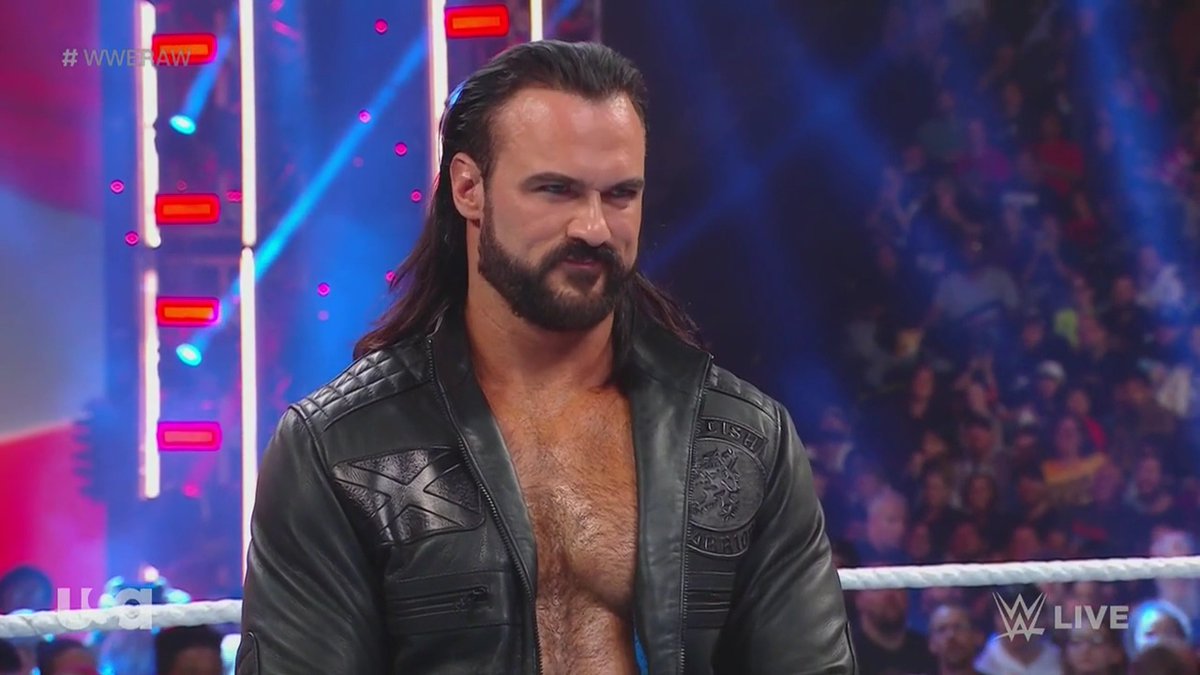 DrewMcintyreCOM's tweet photo. HQ #WWERAW Screencaptures: https://t.co/vsuQGXuE6h

(@DMcIntyreWWE) https://t.co/tBlkCskxyE