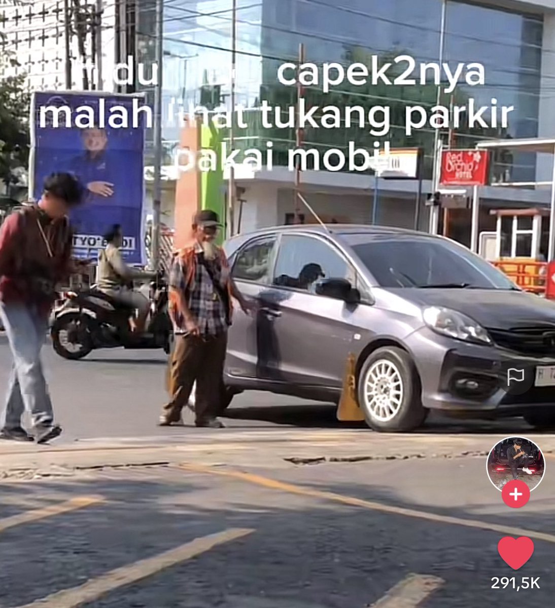 Dis! udh 3 kali saya liat begini 😂. dan itu real 😂