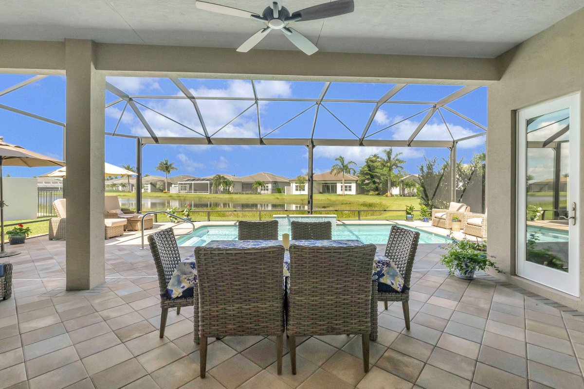 LuxxPartners's tweet photo. NEW LISTING! | 9296 Seahorse Bay Dr, Boynton Beach, FL 33473 | 3 BR | 3 BA | 2,680 Sq. Ft. | Valencia Sound | Priced at $1,549,000!

#luxurypartnersrealty #milliondollarlisting #valenciasound #boyntonbeach #realestate #southfloridarealestate https://t.co/K6b1clby9j