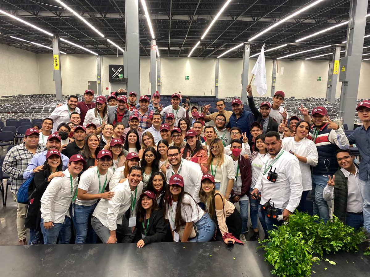 marcatextos's tweet photo. SE DESPRENDE GRUPO UNIVERSIDAD DE LA ALIANZA PATRIÓTICA POR LA 4T
https://t.co/jugf7bVyQH

El análisis de @jcentresemana https://t.co/Id2YdVWHLK