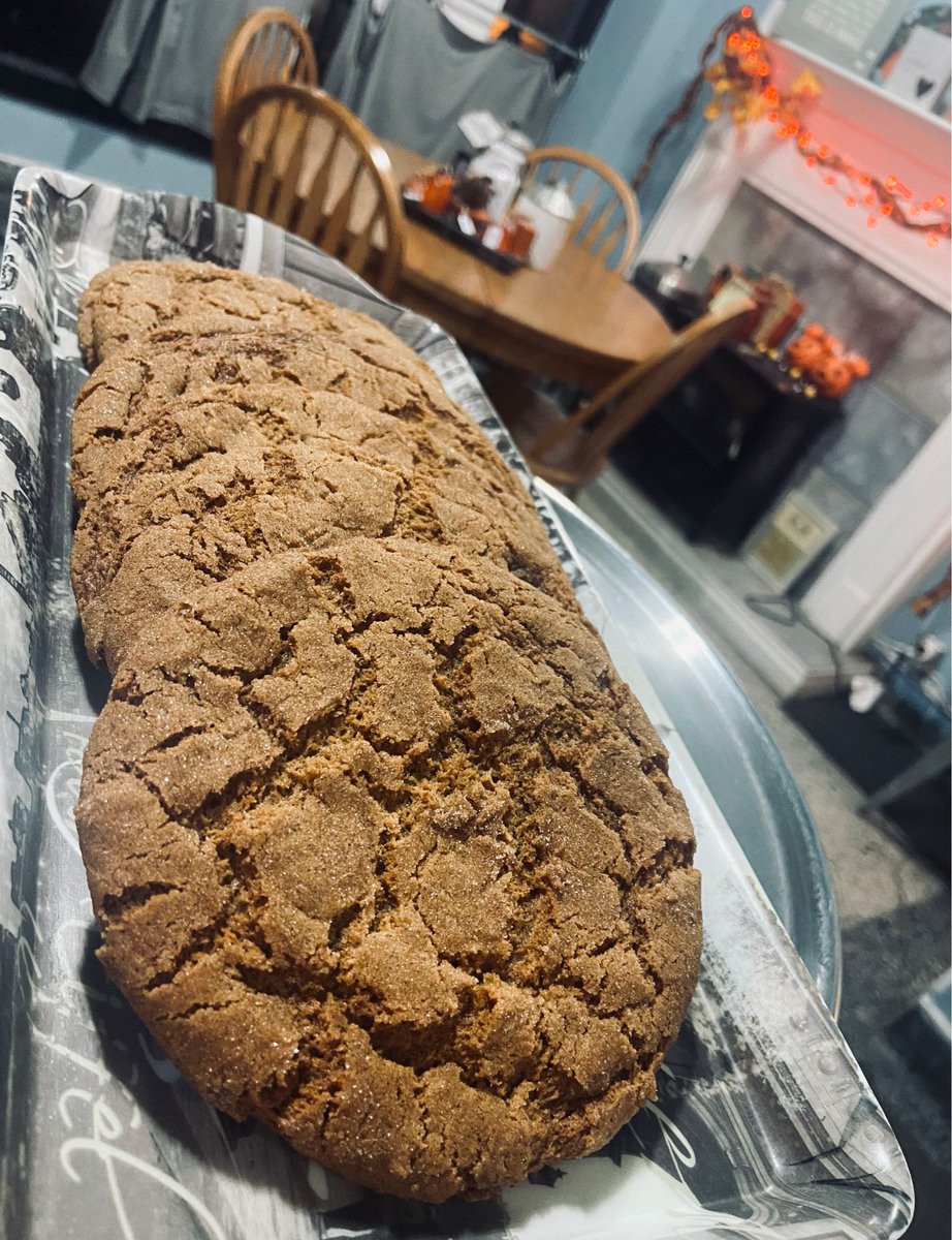 AwuCafe's tweet photo. Gingerdoodle Cookies are the bakery special today! They are a soft and chewy cookie with a hint of molasses ￼and have been rolled in a cinnamon sugar. Also in the bakery case we have chocolate muffins, blueberry scones, and chocolate almond scones. https://t.co/IiH6gg2Anx