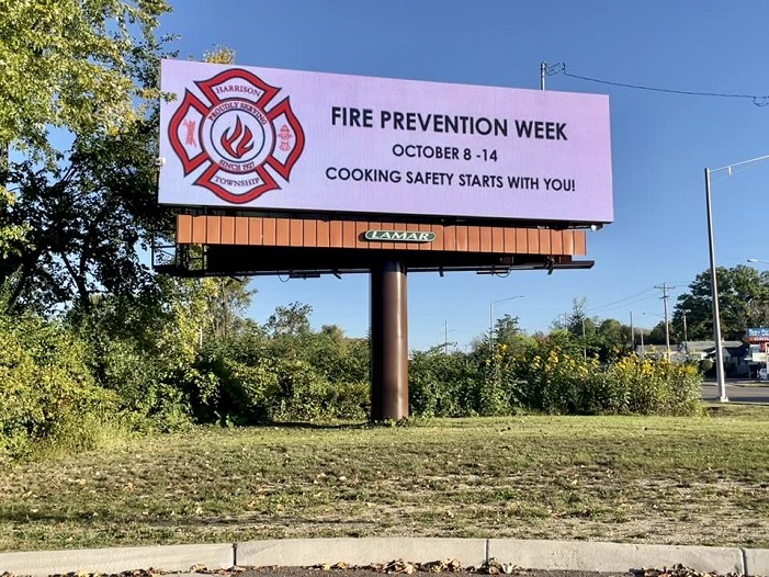 Thanks to @LamarOOH for helping us spread awareness during #FirePreventionWeek! The theme this year is #cookingsafetystartswithyou!
#fireprevention  #firefighters #firesafety #FireSafetyWeek