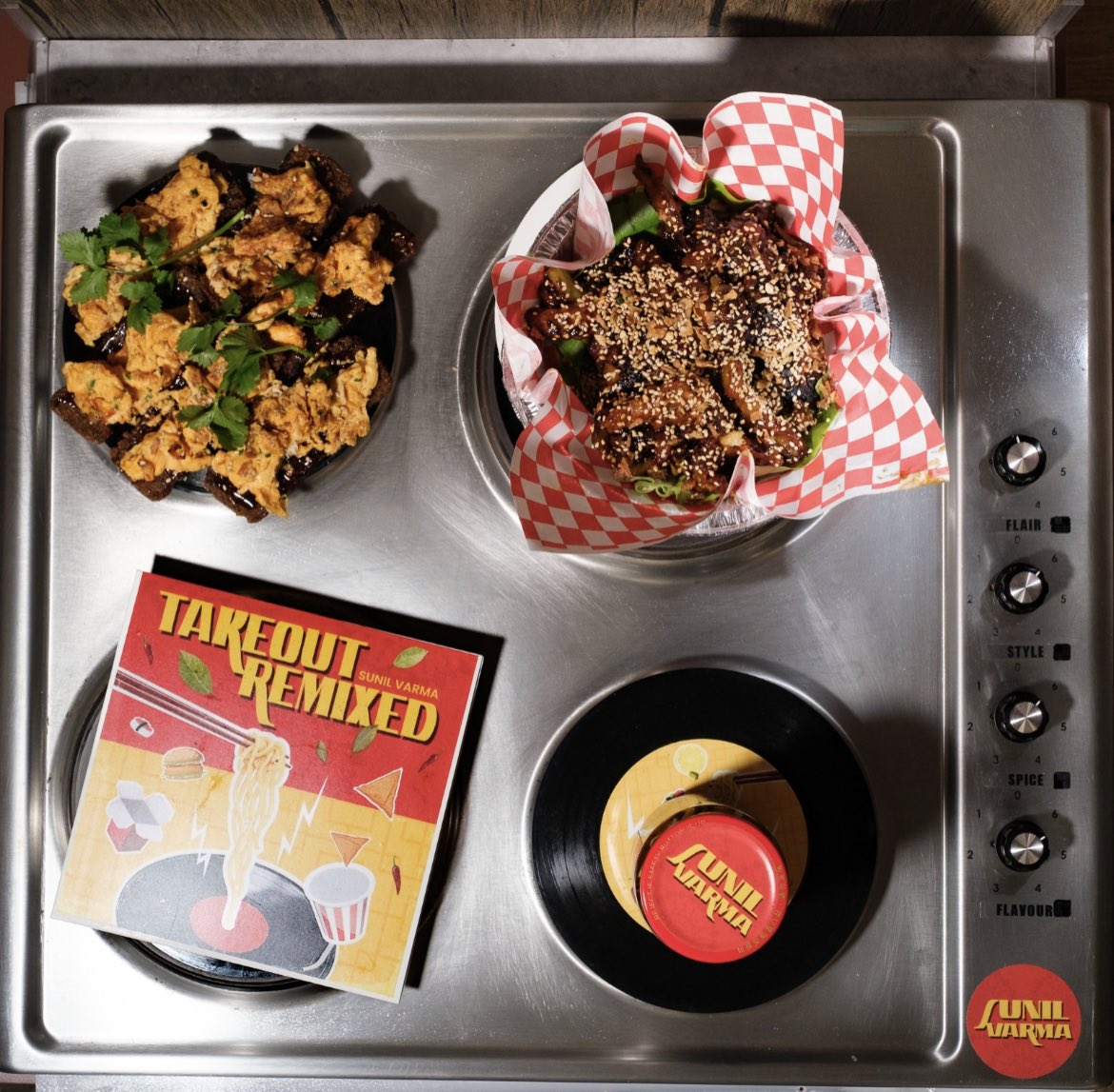 CCateringMag's tweet image. Round two of the #StrEATfoodAwards and the quality is still absolutely top notch! Courtesy of @cateringbm @HoustonHawkes @SchoolCatering @OCS_Group