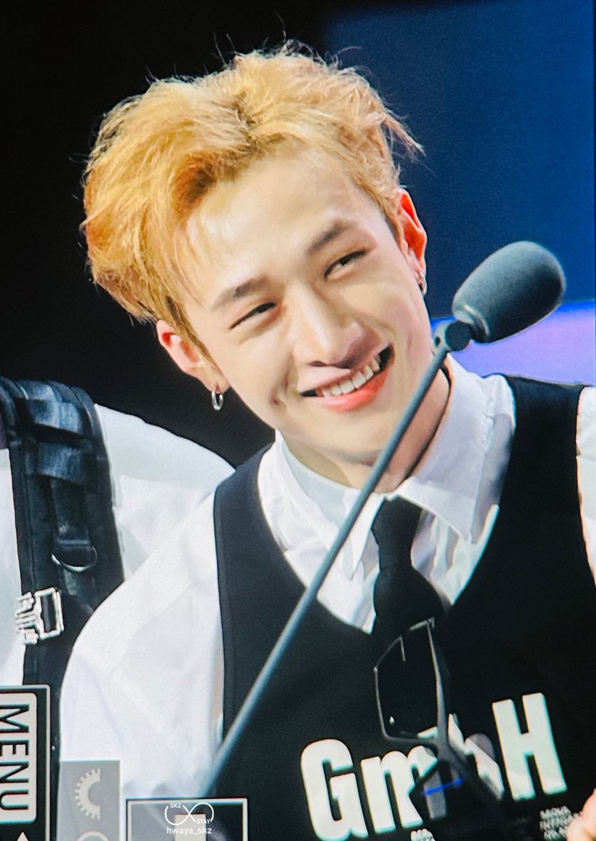 captainCB97s's tweet photo. HIS SMILE https://t.co/gPwbU8XZfH