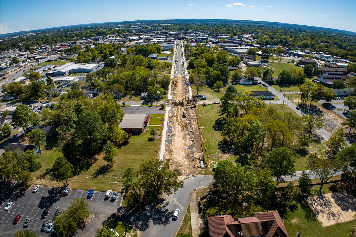 CityofConway's tweet photo. Phase 2 of @Metroplan's Markham St Jump Start Initiative is underway. The goal of this project is to spark development along Markham St by providing a functional and attractive corridor for vehicular, pedestrian, and bicycle traffic. #MarkhamSt https://t.co/BdBbVbWRS9