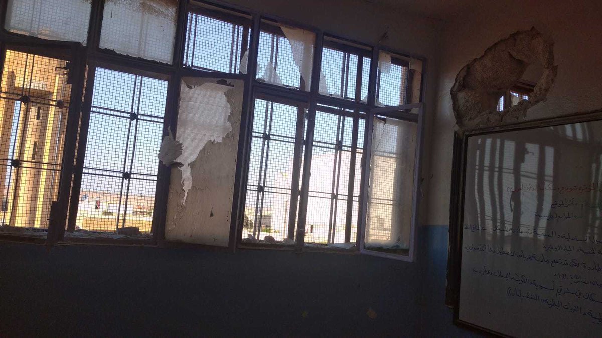 SyriaCivilDef's tweet photo. Documenting the devastation suffered by a school in the town of Al-Abzamo, west of #Aleppo, following a bombardment by regime forces using explosive missiles and incendiary rockets that struck the town on Sunday, October 8th. During the attack, a father, his daughter, and his infant son were injured, and their home caught fire due to the shelling.
#Syria #WhiteHelmets